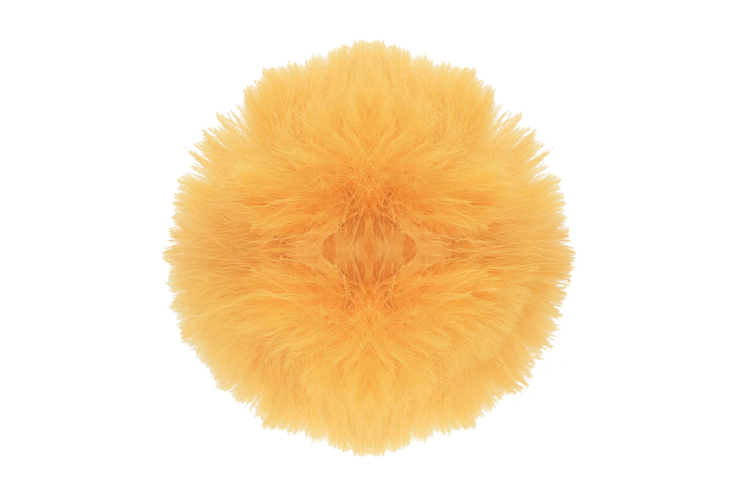 Pompon jaune banane, dans une teinte lumineuse et éclatante, avec une texture douce et moelleuse, parfait pour apporter une touche ensoleillée et joyeuse à votre bonnet.