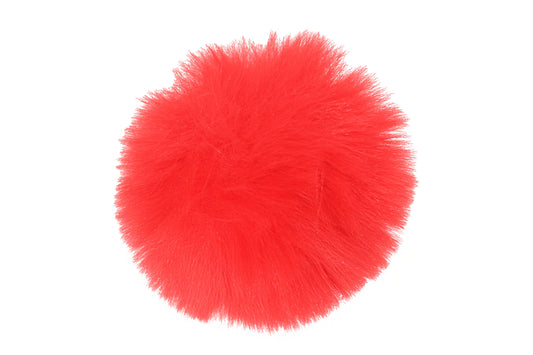 Pompon rouge, dans une teinte vive et éclatante, avec une texture douce et luxueuse, idéal pour apporter une touche audacieuse et chaleureuse à votre bonnet.