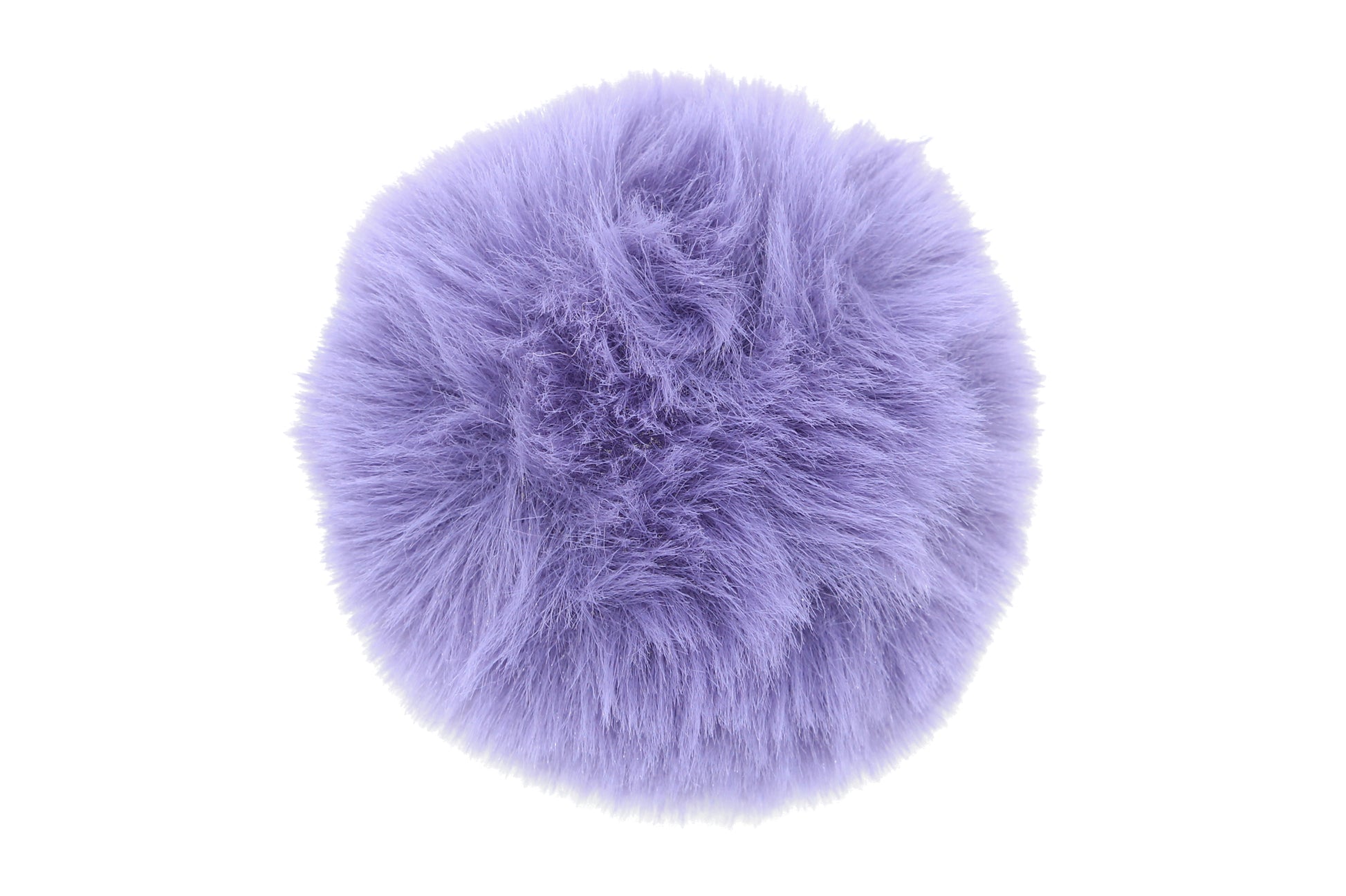 Pompon violet, dans une teinte profonde et vibrante, avec une texture douce et luxueuse, idéal pour ajouter une touche de couleur audacieuse et raffinée à votre bonnet.