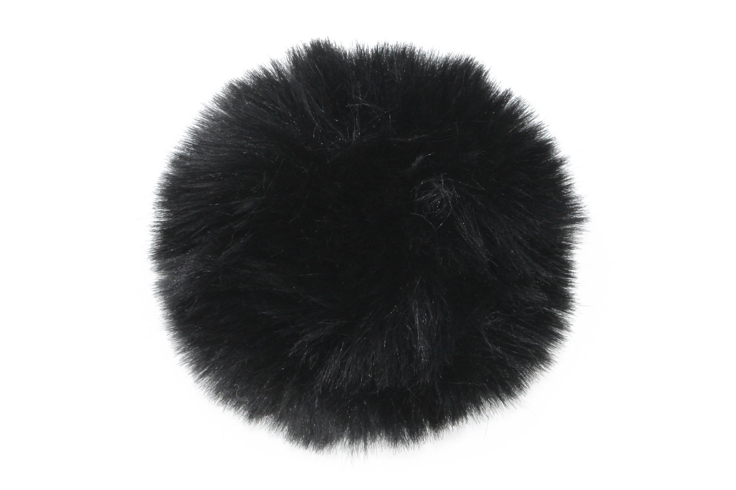 Pompon noir, au ton classique et polyvalent, avec une texture douce et raffinée, idéal pour apporter une touche chic et intemporelle à votre bonnet.