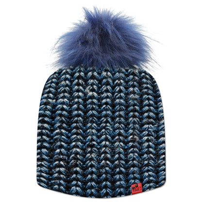 Bonnet Mickael pour hommes et femmes, avec son imprimé à cordes d'un bleu marin, vous apporterez une touche d'air frais à votre style. Il est sublimé par son pompon Encre Bleue en synthétique et de son étiquette en cuir rouge signée Beanie and Clyde.