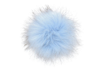 Un pompon aux teintes douces et fraîches, dans des nuances de bleu pâle et de gris, inspirées par la clarté d'un ciel d'hiver. Ce pompon apporte une touche calme et apaisante, idéale pour des créations élégantes et sereines.