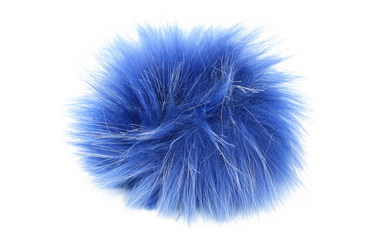 Un pompon dans des nuances profondes et envoûtantes de bleu marine et de turquoise, inspiré par la beauté et la vastitude de l'océan. Ce pompon évoque la sérénité et la puissance de la mer, parfait pour apporter une touche de calme et d'élégance à vos créations.